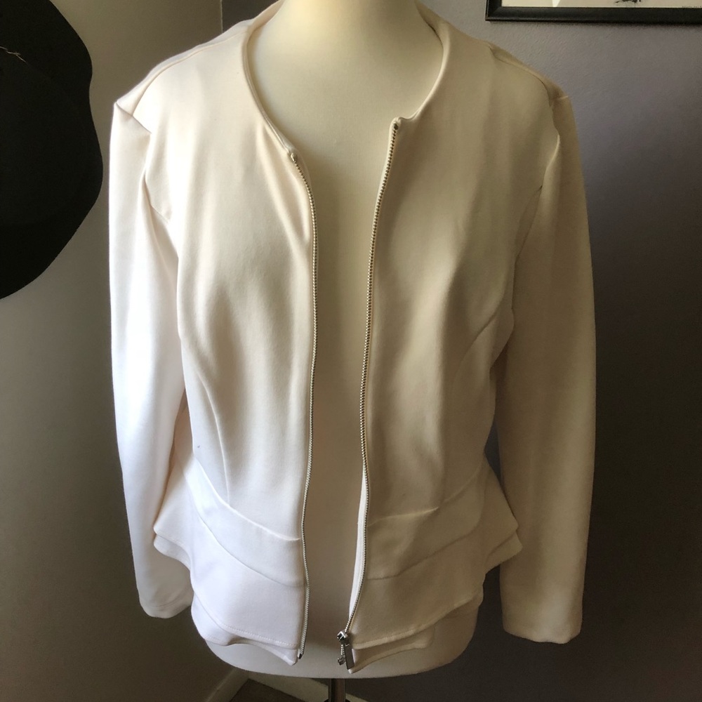 Peplum zippered blazer